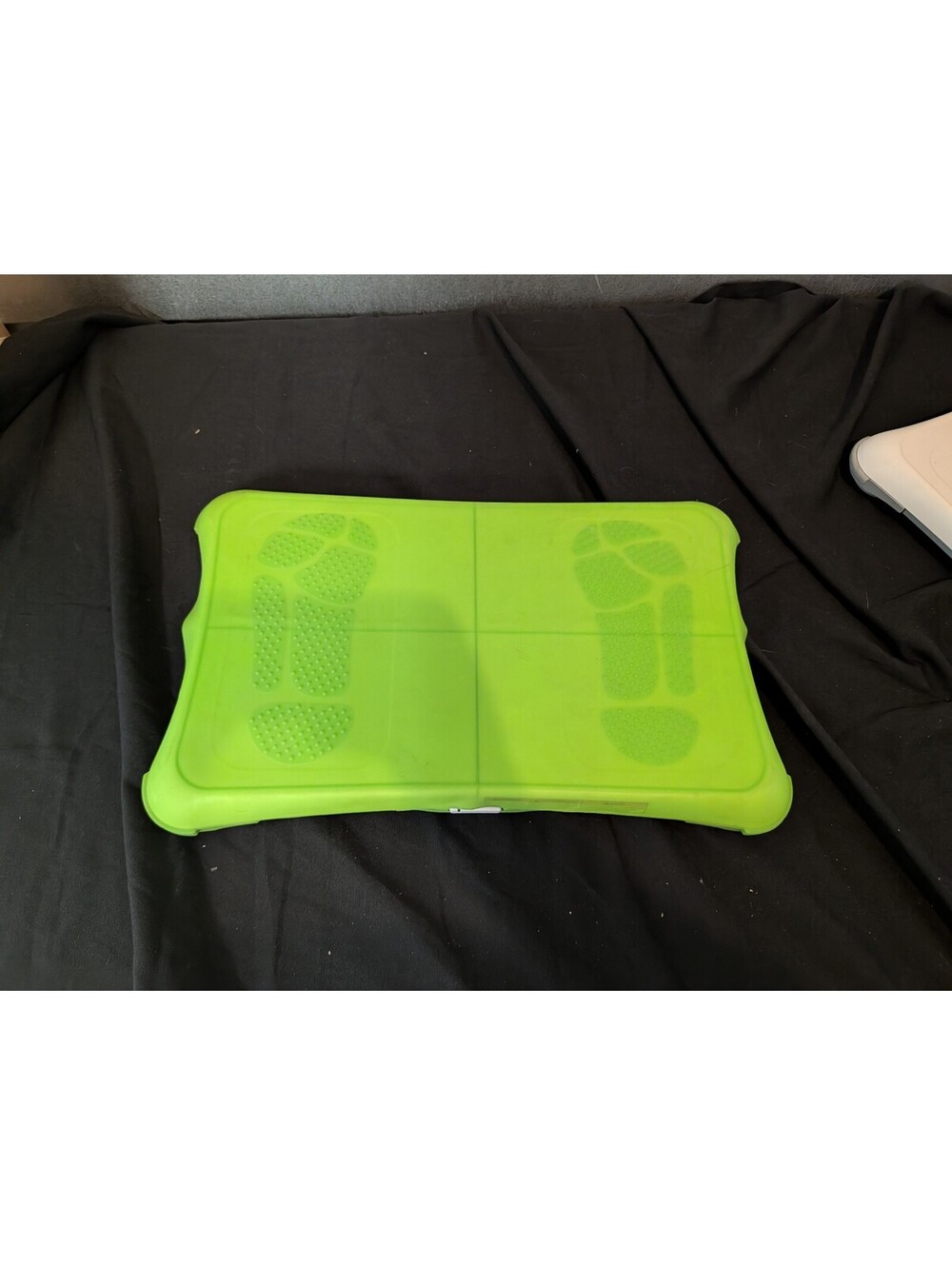 Nintendo Wii Balance Board RVL-021 Tested Working with Green Silicone Cover